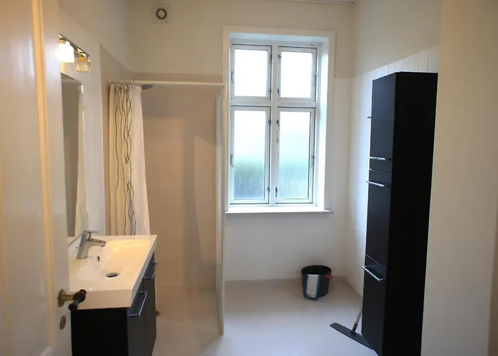 . Finlandsgade 41. First Floor アパート *